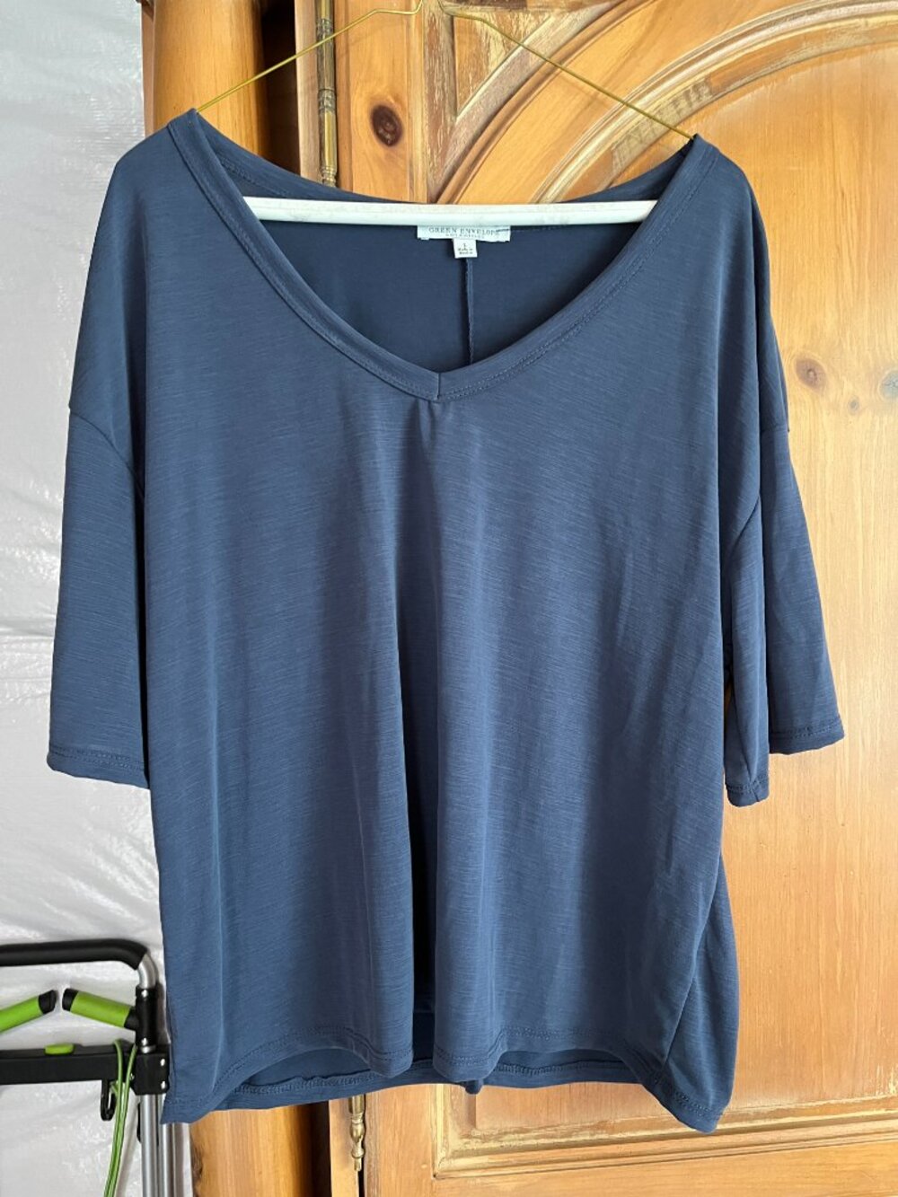 Green Envelope Blue Super Soft Short-Sleeved Tee Large Loose Fit Great condition
